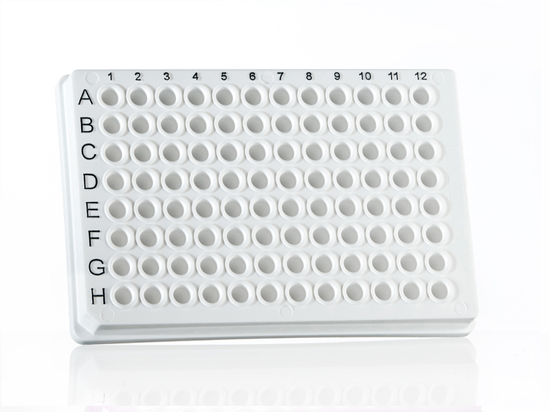 4ti-0741 | 96 Well Skirted PCR Plate | Front