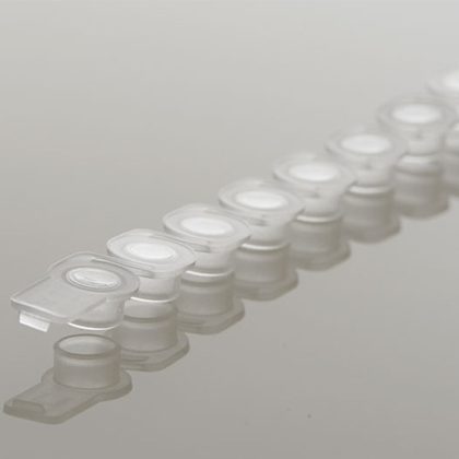 4ti-0755 | Strip of 8 Flat Optical Caps Crystal Clear